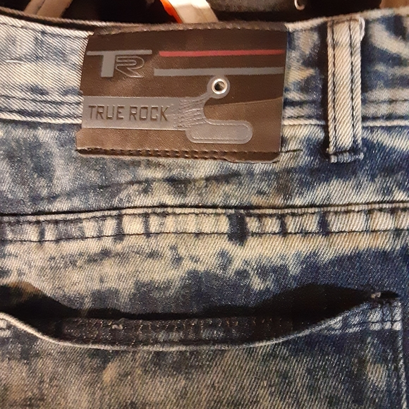 Pants - Picture 5 of 5